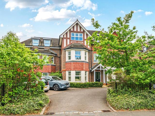 Apartment for rent in Sheerwater, Woking