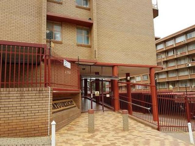 Apartment for sale in Waterkloof, Gauteng