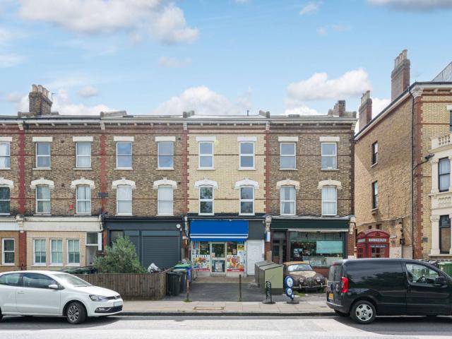 Apartment for rent in Nunhead, Greater London