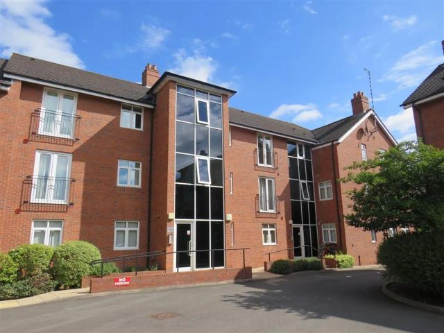 Apartment for rent in Cliff Hill, Green Close