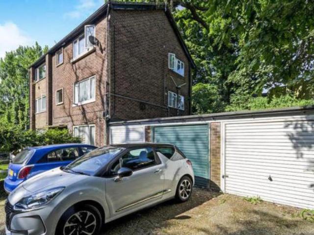 Apartment for rent in Botany Bay, City Of Southampton