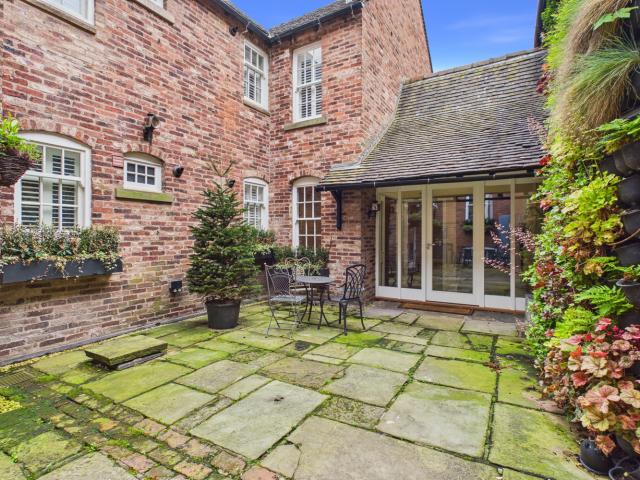 Apartment for rent in Compton, Froggatt