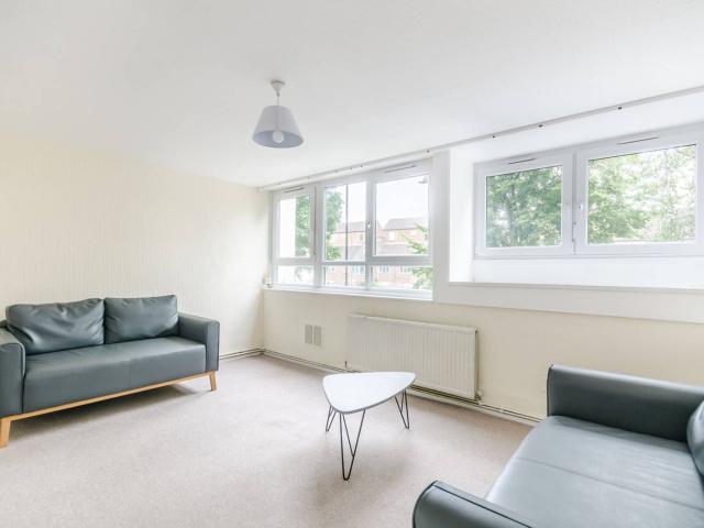Apartment for rent in Battersea, Greater London