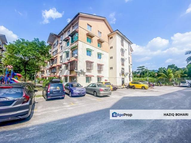 Flat for sale in Petaling, Damansara Damai
