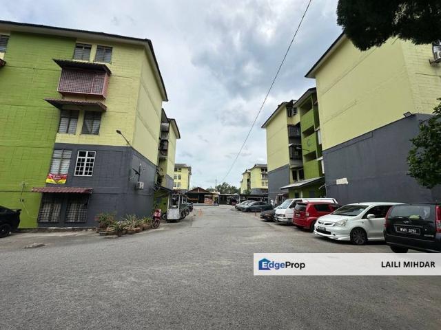 Flat for sale in Selayang, Selangor