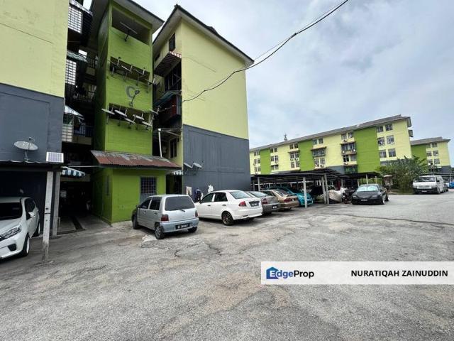 Flat for sale in Selayang, Selangor