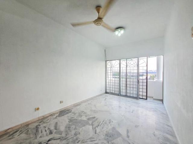 Apartment for sale in Country Heights Damansara, Kuala Lumpur