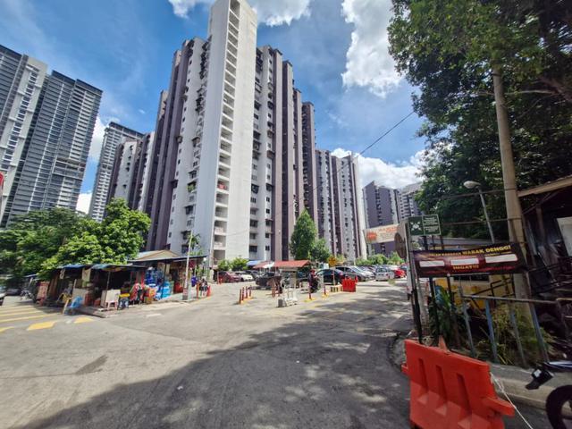 Apartment for sale in Country Heights Damansara, Kuala Lumpur