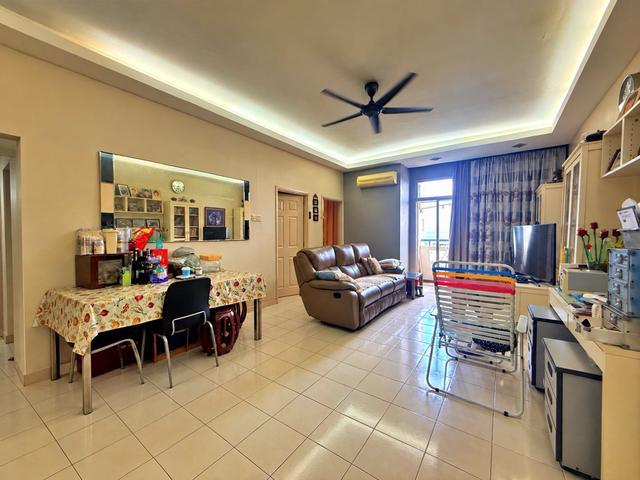 Apartment for sale in Petaling, Damansara Damai