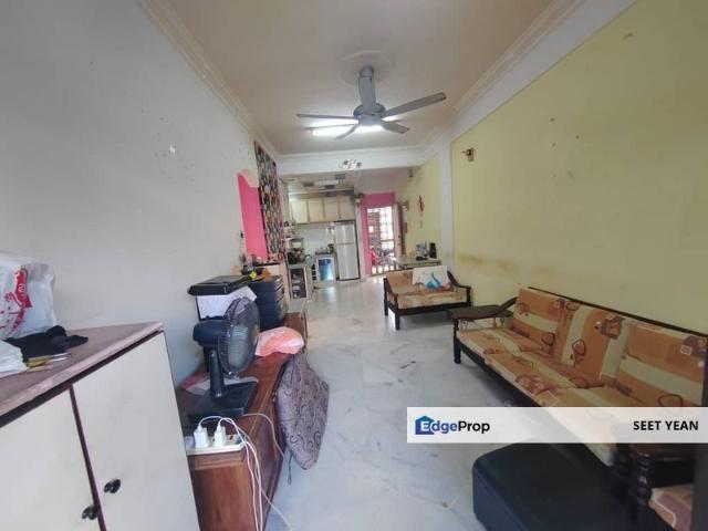 Flat for sale in Selayang, Selangor
