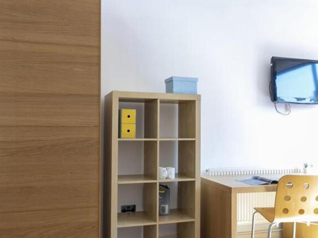 Apartment for rent in Bede Island, Old Wharf