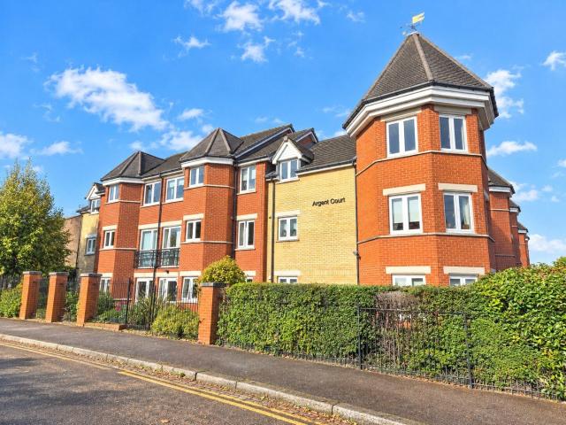 Apartment for rent in Barnet Vale, Greater London