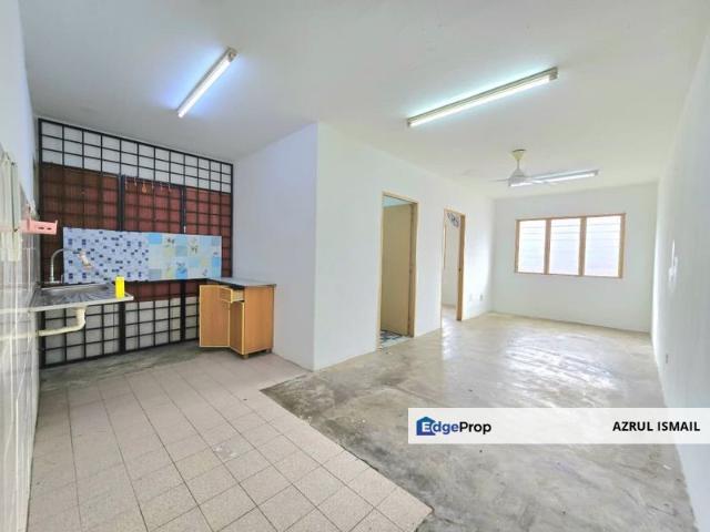 Flat for sale in Petaling, Damansara Damai