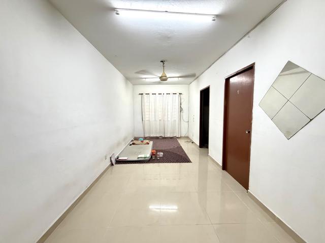 Apartment for sale in Petaling, Damansara Damai