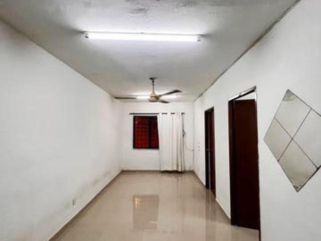 Apartment for sale in Petaling, Damansara Damai