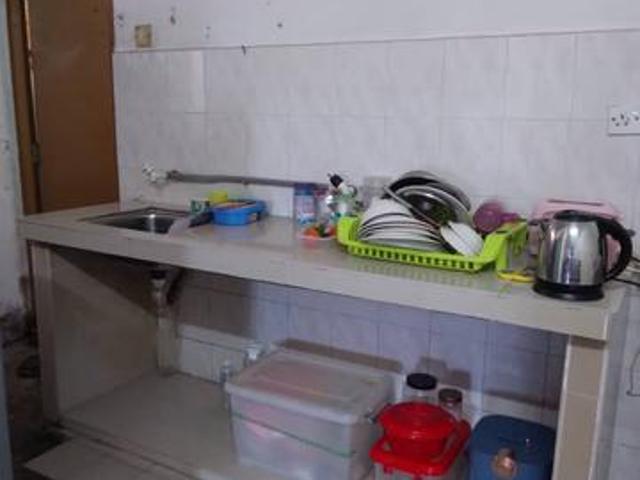 Apartment for sale in Petaling, Damansara Damai