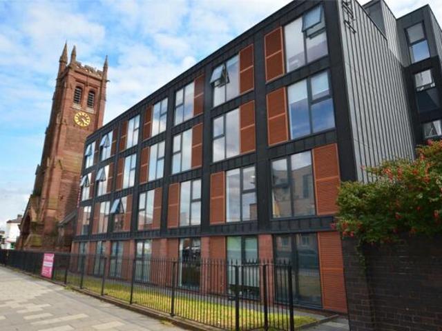 Apartment for sale in Kensington, Calderstones