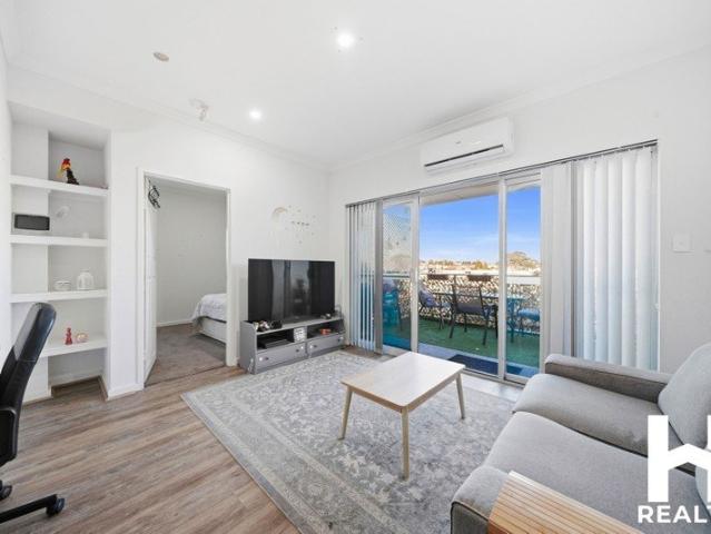 Apartment for sale in Stirling, Western Australia