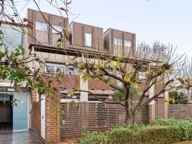 Apartment for sale in Camerons Creek, Victoria