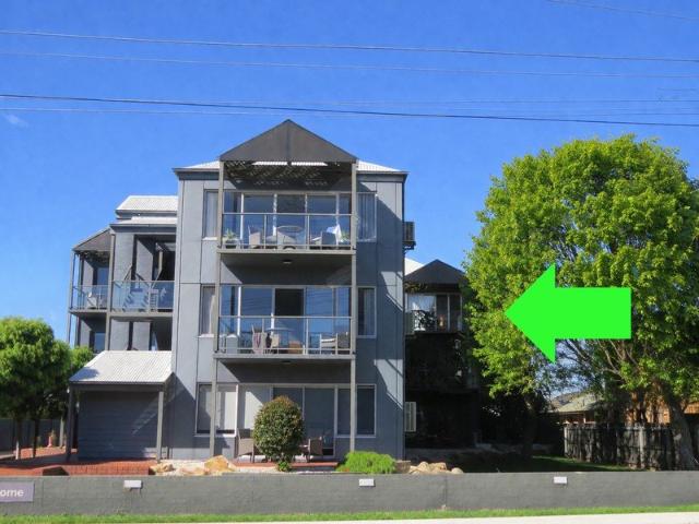 Apartment for sale in Lakes Entrance, Victoria