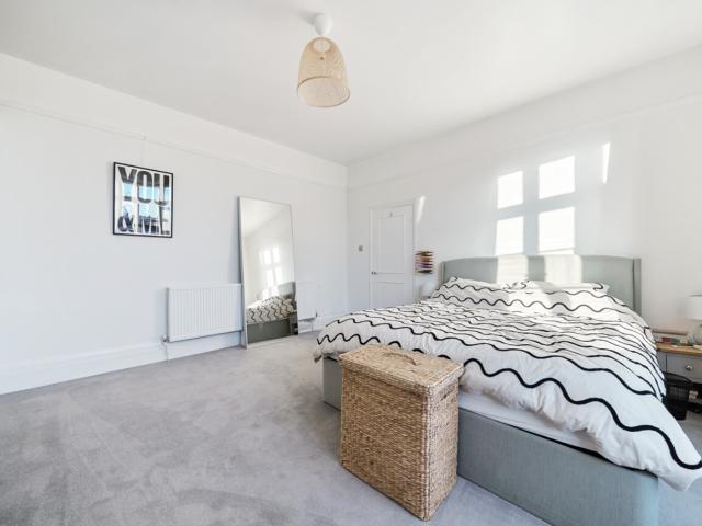 Apartment for rent in Victoria, Greater London