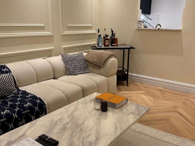 Apartment for rent in Lyons, Greater London