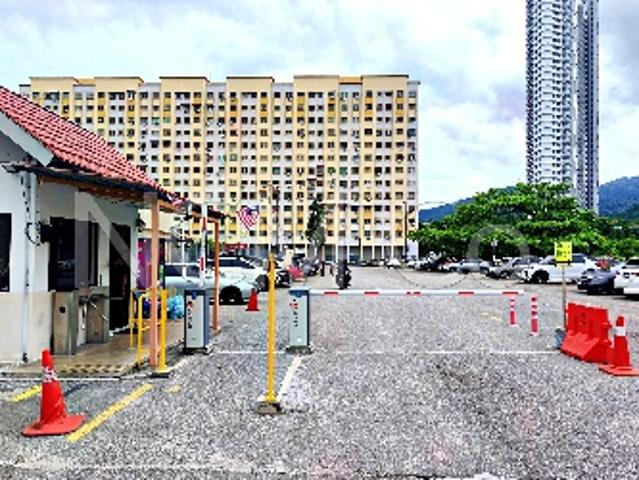 Apartment for sale in Barat Daya, George Town