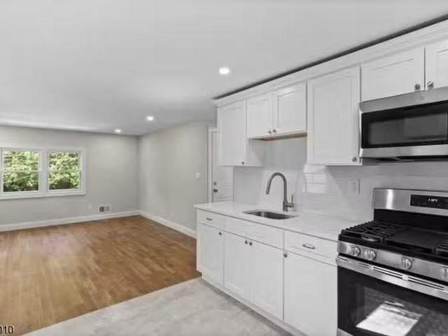 Condo for rent in Belleville