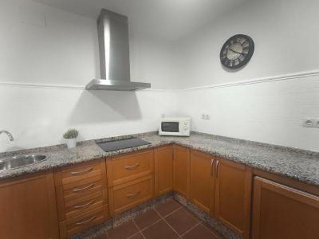 Apartamento en alquiler en Puerto de la Torre, Málaga-Costa del Sol