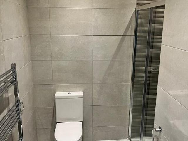 Apartment for rent in Summerston, Scotland