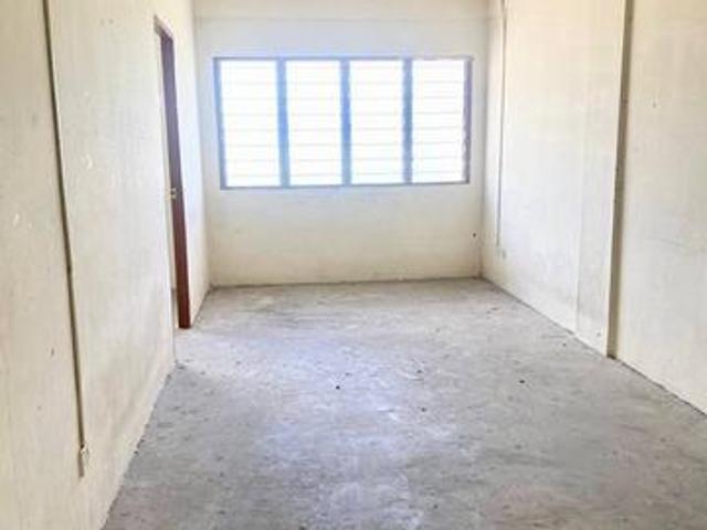 Apartment for sale in Kajang, Langat