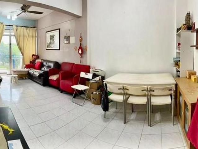 Apartment for sale in Pusat Perniagaan Raja Uda, Bandar Butterworth