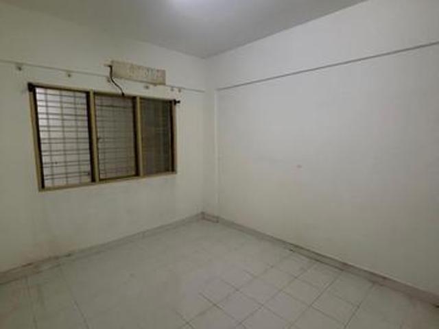 Flat for sale in Kajang, Langat