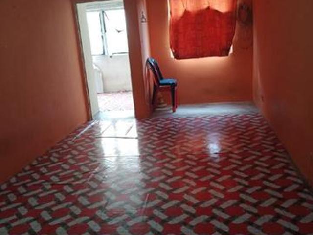 Flat for sale in Malaka
