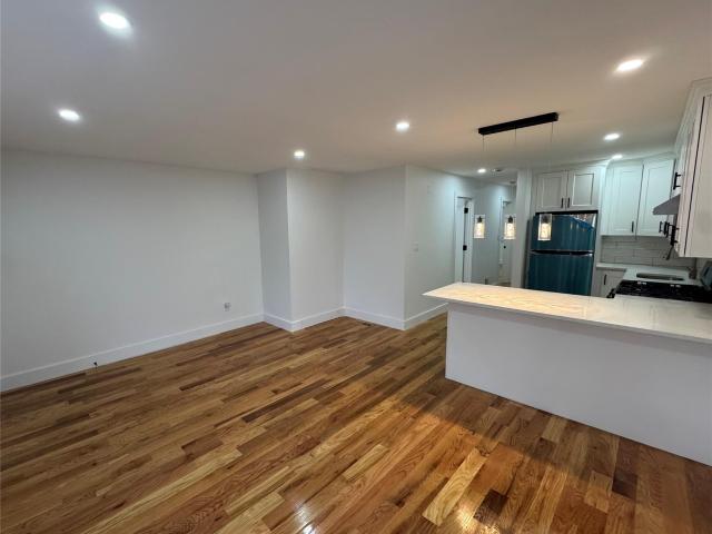 Property for rent in Queens, Arverne