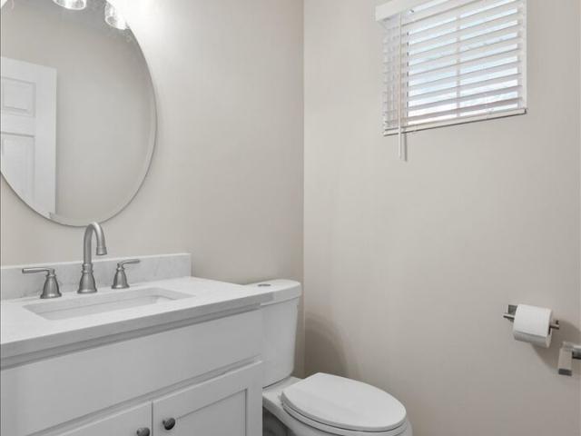 Property for rent in Mchenry, Illinois