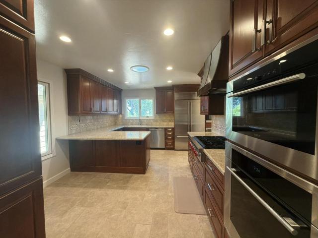 Property for rent in California