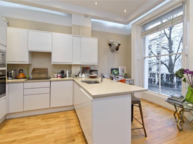 Apartment for rent in Kensal Town, Bayswater