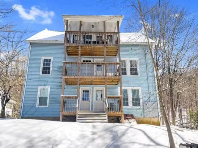 Condo for rent in Ansonia