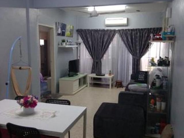 Apartment for sale in Langat, Selangor