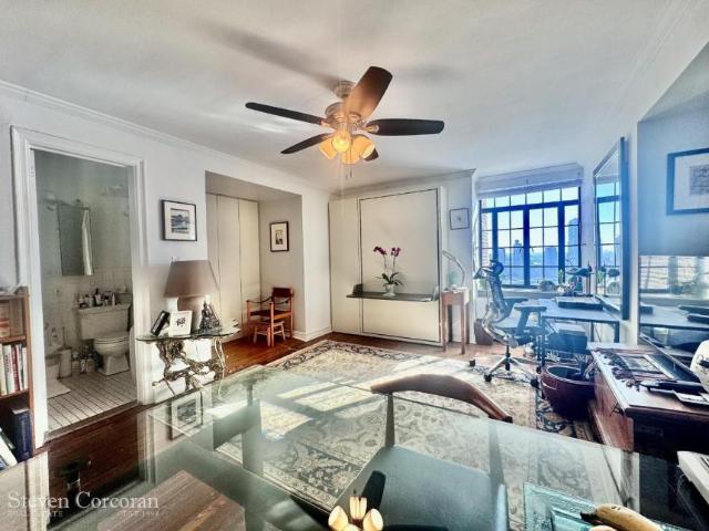 Apartment for sale in Arverne, New York