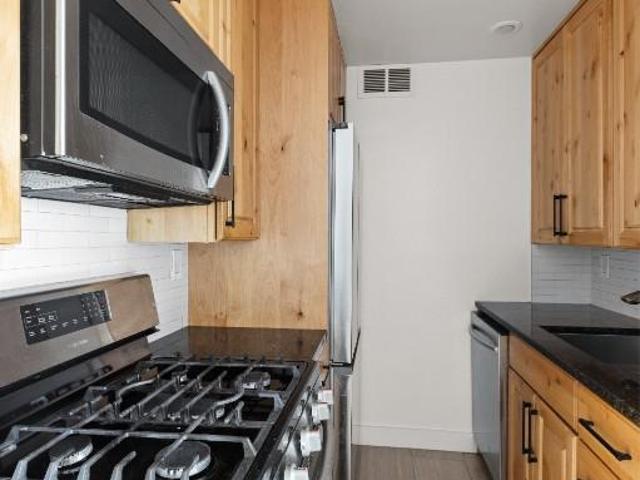 Apartment for sale in Arverne, New York