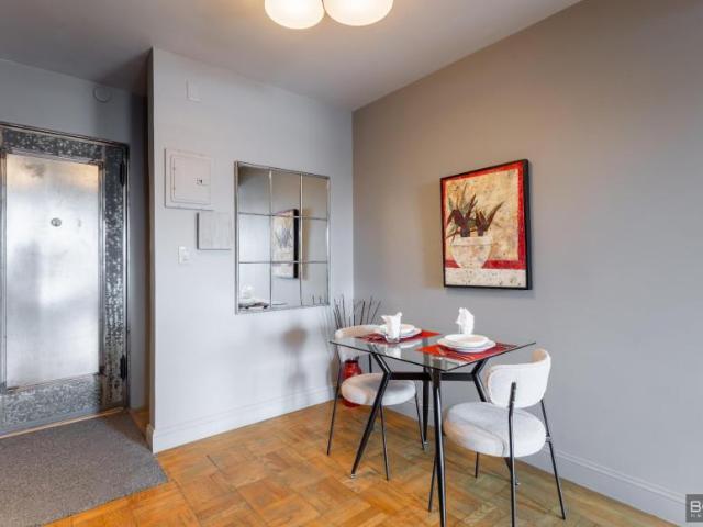 Apartment for sale in Manhattan Community Board 12, New York