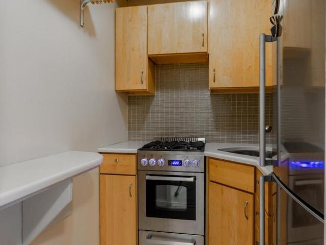 Apartment for sale in Manhattan Community Board 6, New York