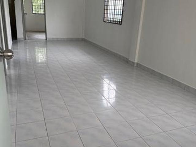 Apartment for sale in Nilai, Negeri Sembilan