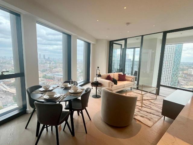 Apartment for rent in Nine Elms, Greater London
