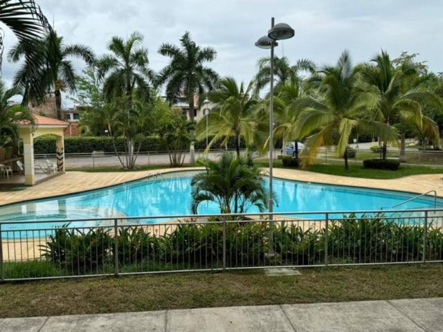 Apartamento en arriendo en Neiva, Huíla