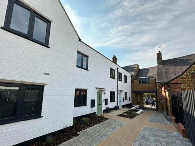 House for sale in Evershot, Oxfordshire