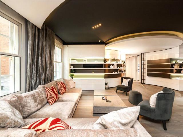 Apartment for rent in Marylebone, Greater London