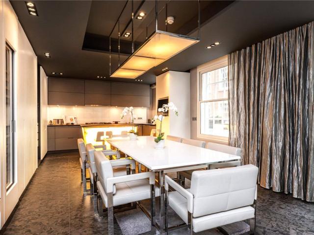 Apartment for rent in Marylebone, Greater London